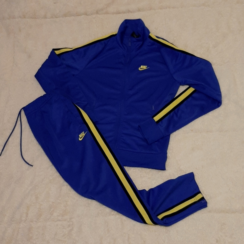 Mens Nike Sweat Suit
